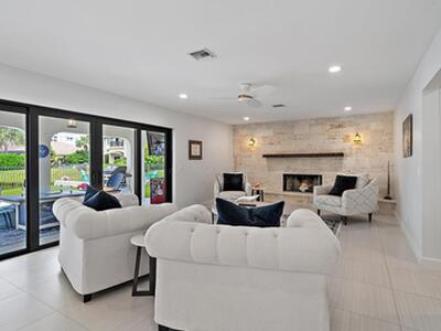 129 Olympus Way, Jupiter, FL 33477