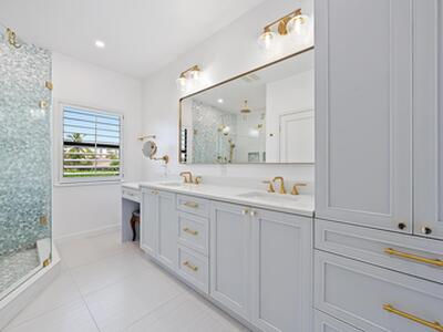 129 Olympus Way, Jupiter, FL 33477