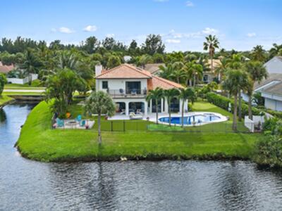 129 Olympus Way, Jupiter, FL 33477