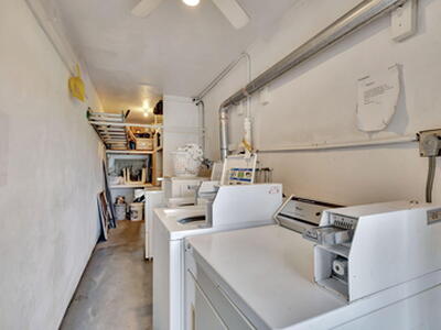 162 Coventry G, West Palm Beach, FL 33417