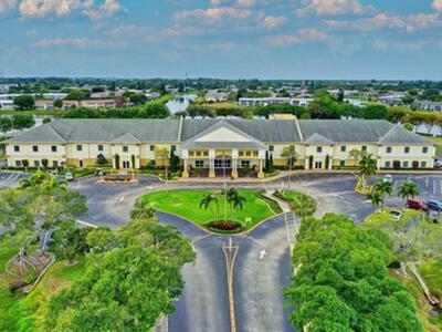 162 Coventry G, West Palm Beach, FL 33417