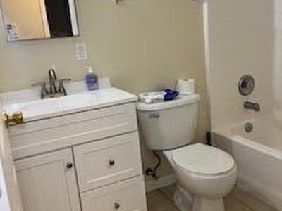 260 NW 2nd Avenue, South Bay, FL 33493