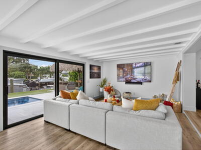 12 Leeward Circle, Tequesta, FL 33469