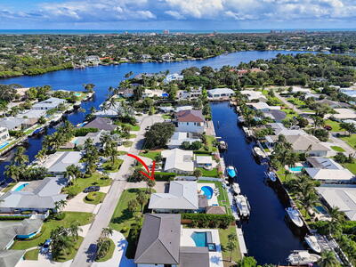 12 Leeward Circle, Tequesta, FL 33469