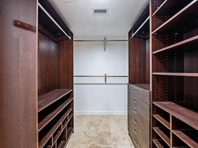 1141 Marine Way E, North Palm Beach, FL 33408