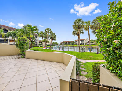 1141 Marine Way E, North Palm Beach, FL 33408