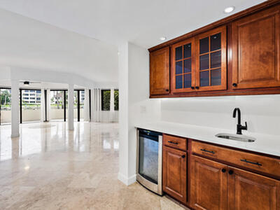 1141 Marine Way E, North Palm Beach, FL 33408