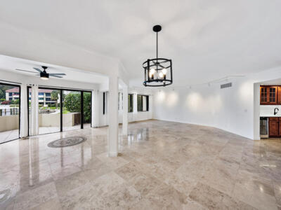 1141 Marine Way E, North Palm Beach, FL 33408