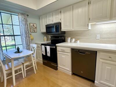 18390 SE Wood Haven Terrace, Jupiter, FL 33469