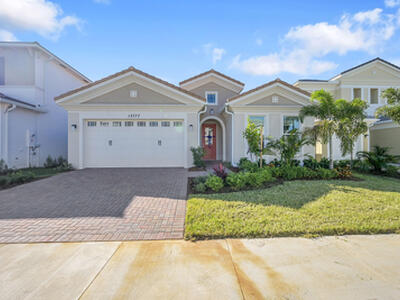 13777 Prickly Cone Cove