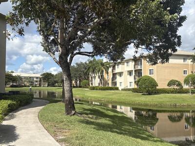 900 Crestwood Court S, Royal Palm Beach, FL 33411