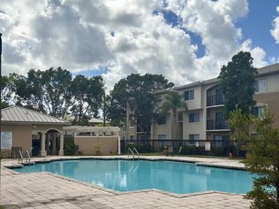 900 Crestwood Court S, Royal Palm Beach, FL 33411