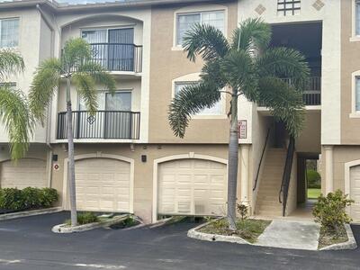 900 Crestwood Court S, Royal Palm Beach, FL 33411