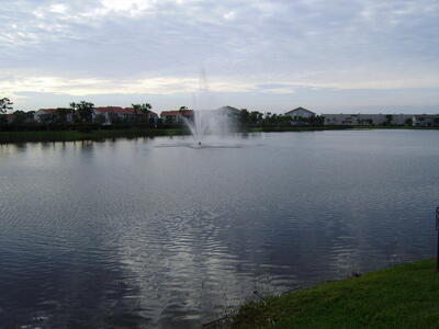 883 Millbrae Court, West Palm Beach, FL 33401