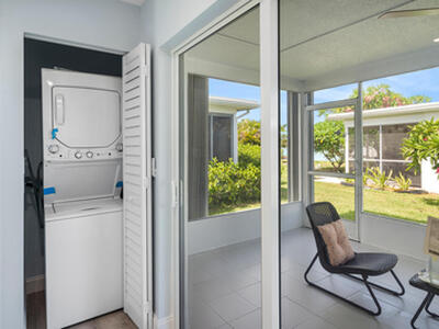 902 SW 17 Street, Boynton Beach, FL 33426