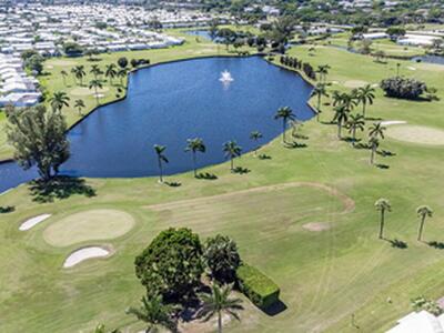 902 SW 17 Street, Boynton Beach, FL 33426