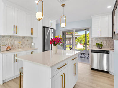 902 SW 17 Street, Boynton Beach, FL 33426