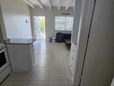 100 Cascade Lane, Palm Beach Shores, FL 33404