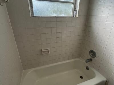 700 S Broadway, Lantana, FL 33462