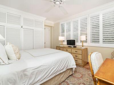 401 Peruvian Avenue, Palm Beach, FL 33480