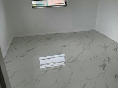 2285 NE 172nd Street, North Miami Beach, FL 33160