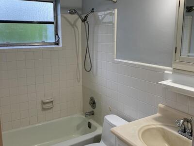 6551 NE 7th Avenue, Boca Raton, FL 33487