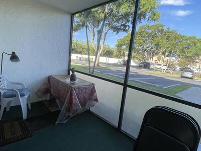 812 Sky Pine Way, Greenacres, FL 33415