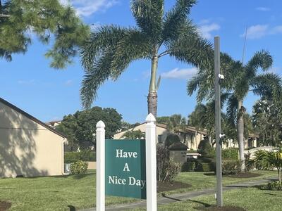 812 Sky Pine Way, Greenacres, FL 33415