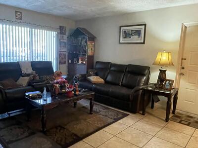 812 Sky Pine Way, Greenacres, FL 33415