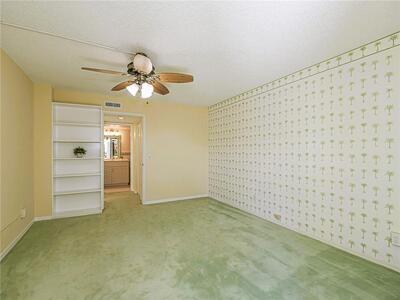 1821 Mooringline Drive, Vero Beach, FL 32963