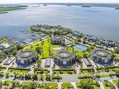 1821 Mooringline Drive, Vero Beach, FL 32963