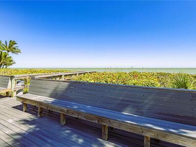 1821 Mooringline Drive, Vero Beach, FL 32963