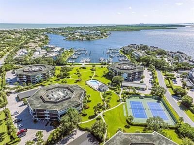 1821 Mooringline Drive, Vero Beach, FL 32963