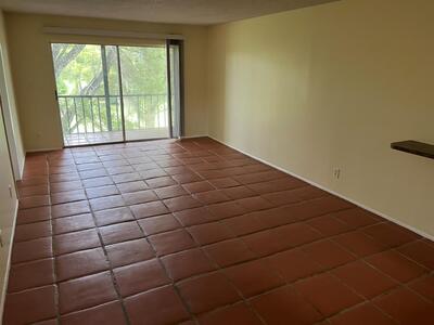 7911 N Colony Circle, Tamarac, FL 33321