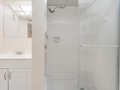 7911 N Colony Circle, Tamarac, FL 33321