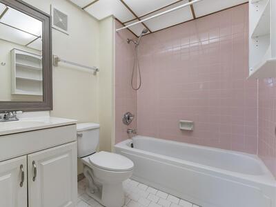 7911 N Colony Circle, Tamarac, FL 33321