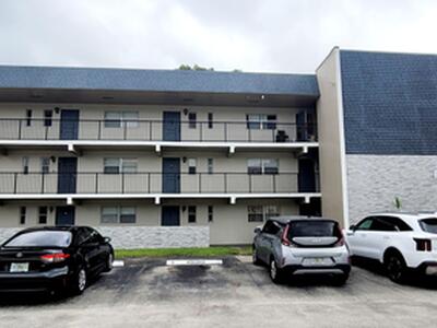 7911 N Colony Circle, Tamarac, FL 33321