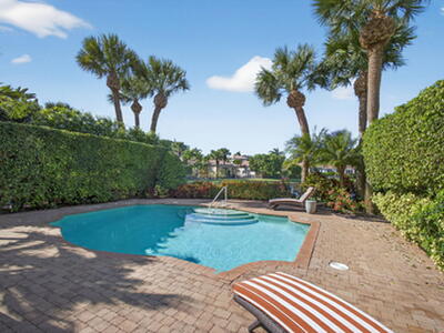 109 Andalusia Way, Palm Beach Gardens, FL 33418