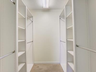 923 Magdalena Road, Palm Beach Gardens, FL 33410