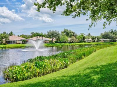 923 Magdalena Road, Palm Beach Gardens, FL 33410