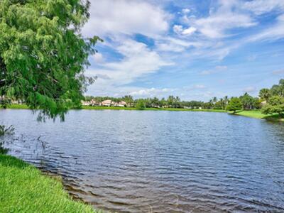 923 Magdalena Road, Palm Beach Gardens, FL 33410