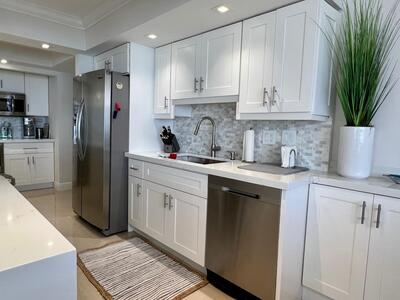 5440 N Ocean Drive, Singer Island, FL 33404