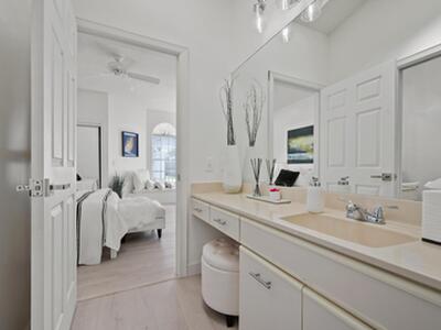 2587 Muir Circle, Wellington, FL 33414