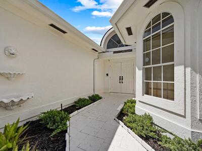 2587 Muir Circle, Wellington, FL 33414