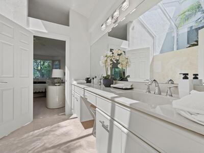 2587 Muir Circle, Wellington, FL 33414