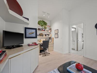 2587 Muir Circle, Wellington, FL 33414