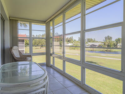 36 Pine Arbor Lane, Vero Beach, FL 32962