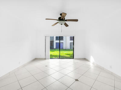 153 W Laurel Drive, Margate, FL 33063