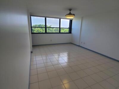 859 Jeffery Street SE, Boca Raton, FL 33487