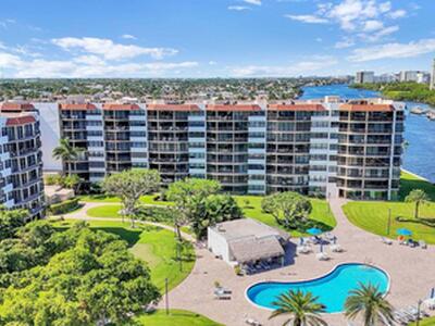 859 Jeffery Street SE, Boca Raton, FL 33487